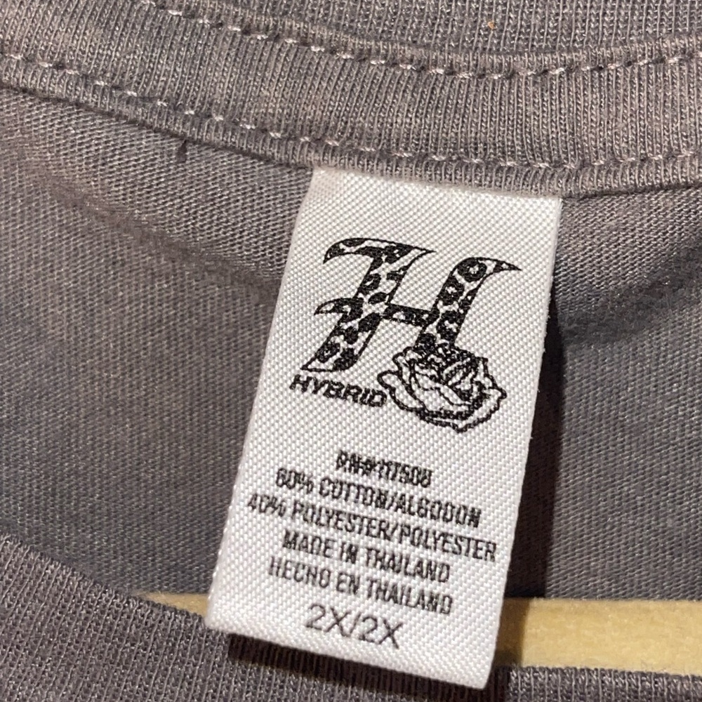 Hybrid Graphic Tee - Picture 2 of 2
